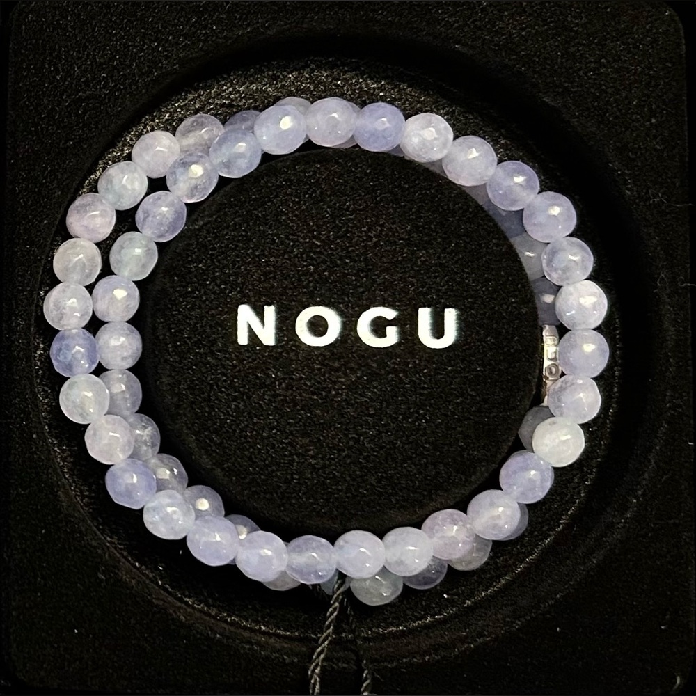 💙💙 NOGU Glacier Blue Jade Silver Gemstone Wrap 💙💙